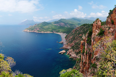 Adolf Zech - Panoramaaussicht an der Steilküste im Golf von Porto - Auszeichnung in der Kategorie „Orte mit Fernweh-Faktor“