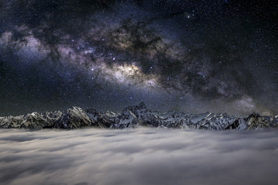 Björn Bernhardt - Über den Wolken Auszeichnung  Kategorie „Dämmerungs- & Nachtfotografie“