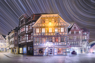 Sandro Schmidt - Nachthimmel über Schmalkalden Spezialpreis der Jury für außergewöhnlichen Fleiß  Kategorie „Dämmerungs- & Nachtfotografie“