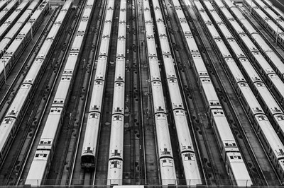 Ralf Kopp - Trains waiting / Auszeichnung - Kategorie „Schwarzweißfotografie„